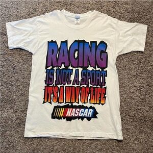Fruit of the Loom NASCAR Y2K Vintage White Racing Graphic Shirt